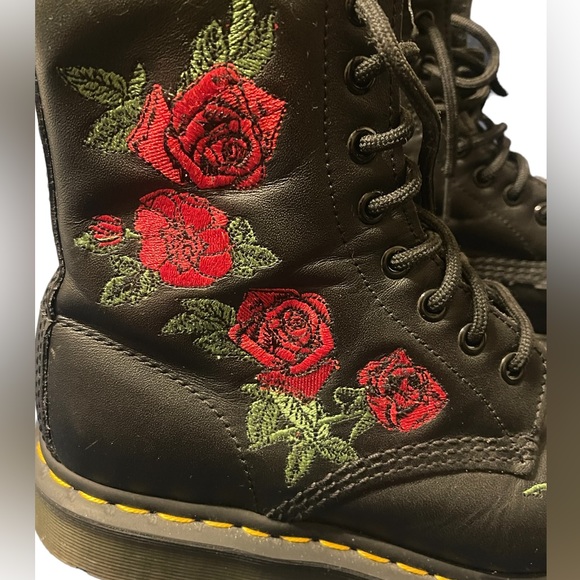 DR MARTENS 1460 Vonda Leather Lace Up Boots - Picture 4 of 10